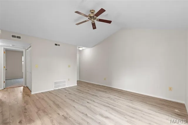 $141,000 | 160 Old Buggy Court, Unit D, St. Peters, MO 63304