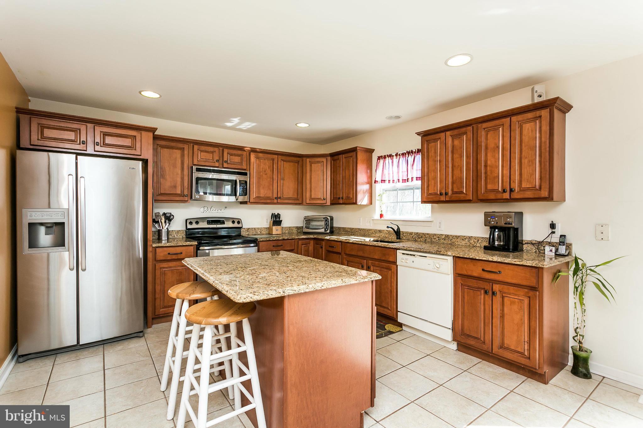 7702 Perry Road Baltimore, MD 21236 - Photo 11 of 30 Kitchen