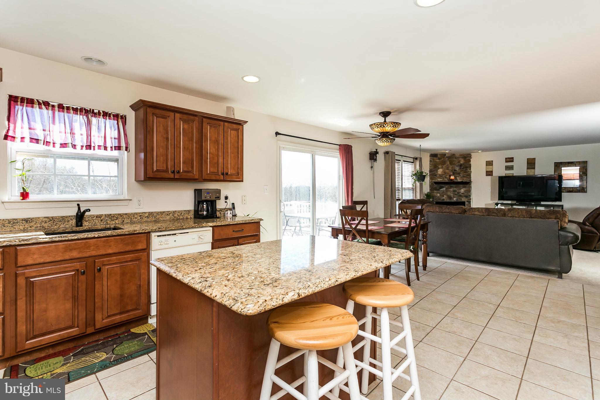 7702 Perry Road Baltimore, MD 21236 - Photo 13 of 30 Kitchen