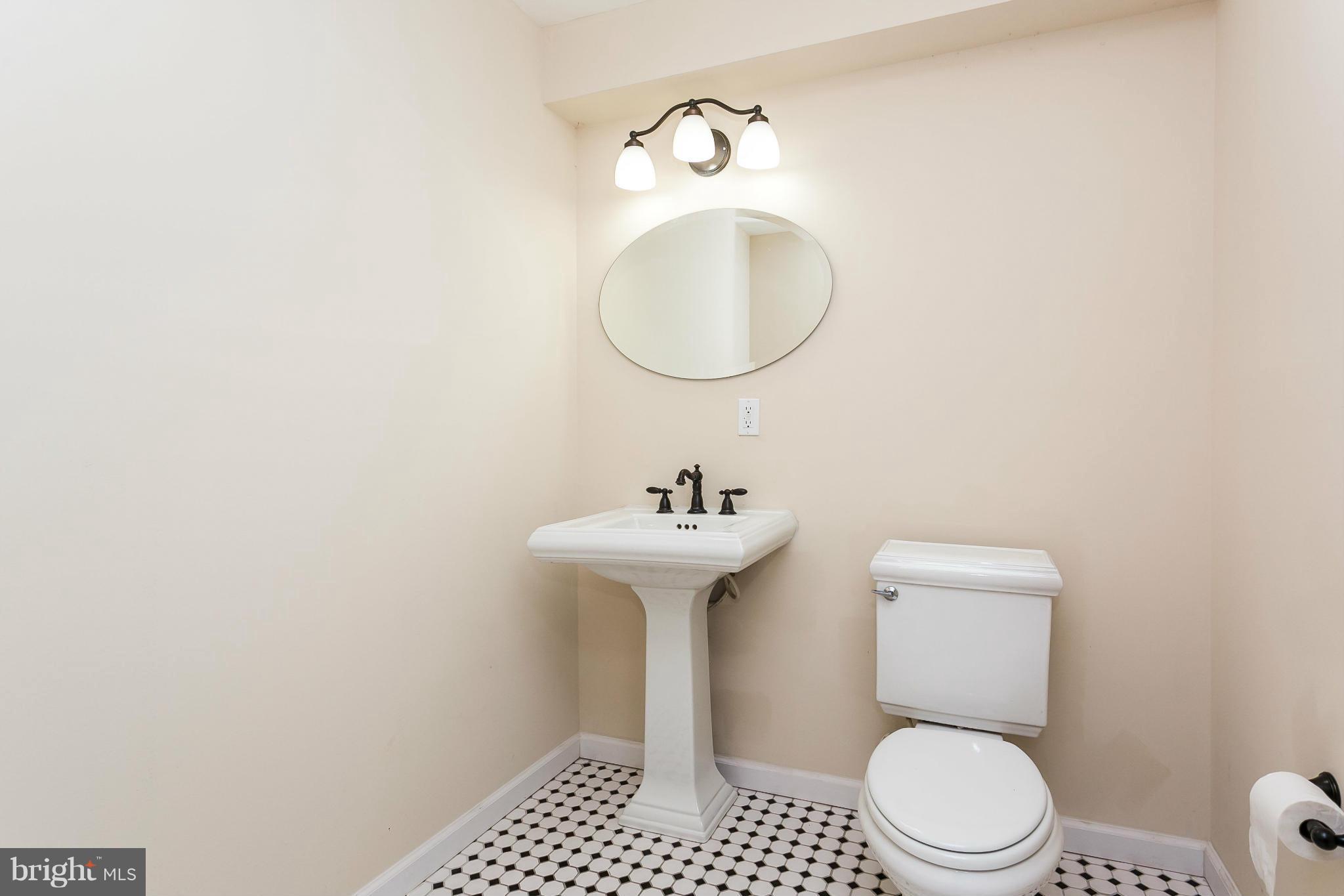 7702 Perry Road Baltimore, MD 21236 - Photo 25 of 30 Bath Lower Level