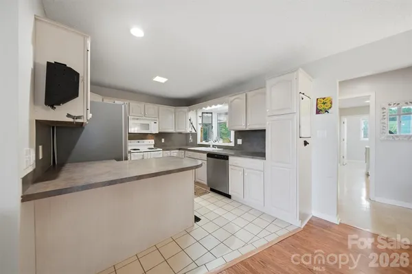 $399,000 | 192 Reese Loop, Taylorsville, NC 28681