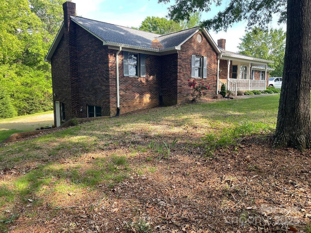 1300 Irish Potato Road Concord, NC 28025 - Photo 5 of 42 Gallery Image 5