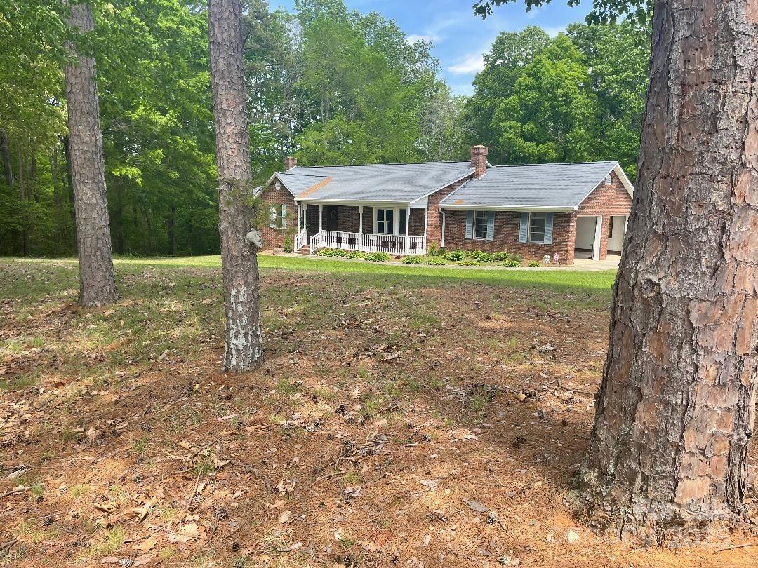 1300 Irish Potato Road Concord, NC 28025 - Photo 6 of 42 Gallery Image 6