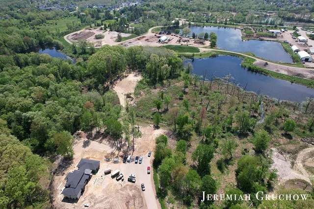 $249,000 | 757 West Sedona Hls Court Northeast, Grand Rapids, MI 49525