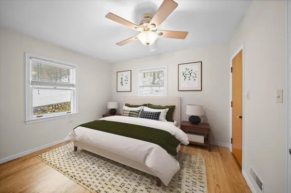 $306,000 | 721 North Jefferson Street, Lowell, MI 49331