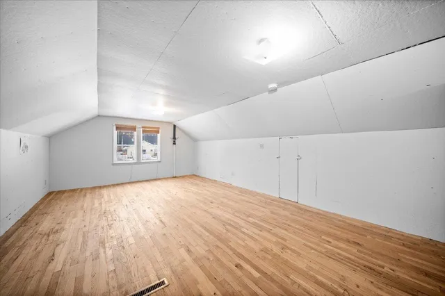 $287,000 | 721 North Jefferson Street, Lowell, MI 49331