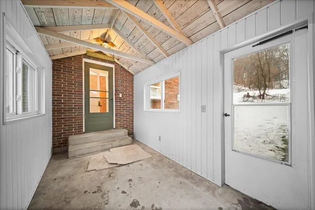 $287,000 | 721 North Jefferson Street, Lowell, MI 49331