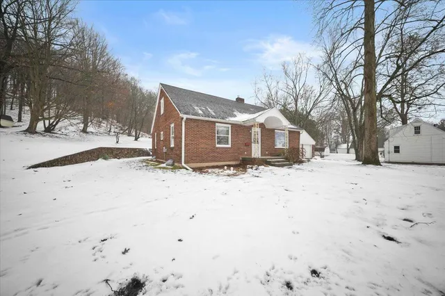 $287,000 | 721 North Jefferson Street, Lowell, MI 49331