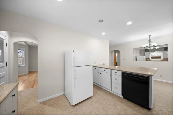 $306,000 | 721 North Jefferson Street, Lowell, MI 49331