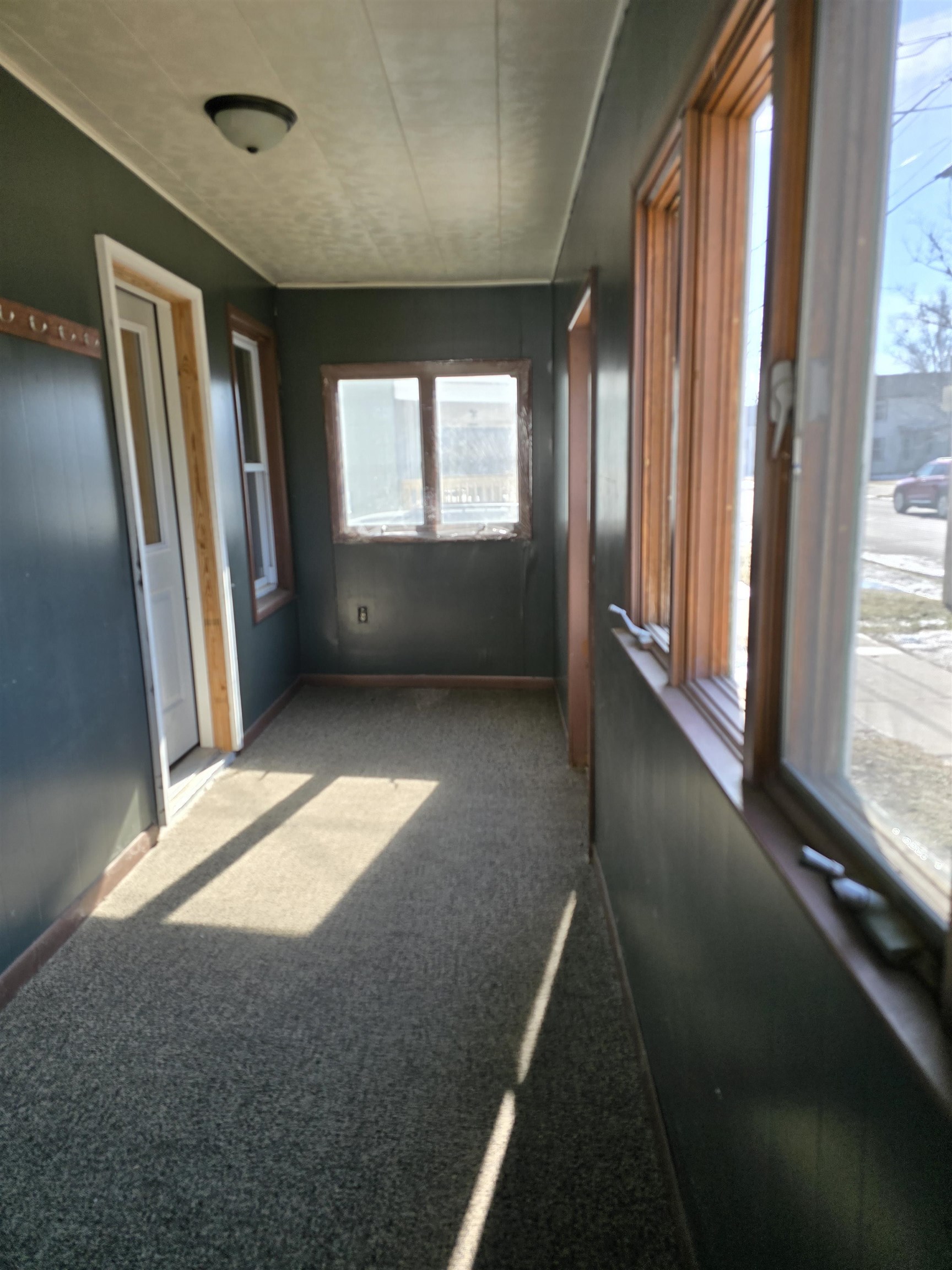110 South Washington Street Berlin, WI 54923 - Photo 8 of 58