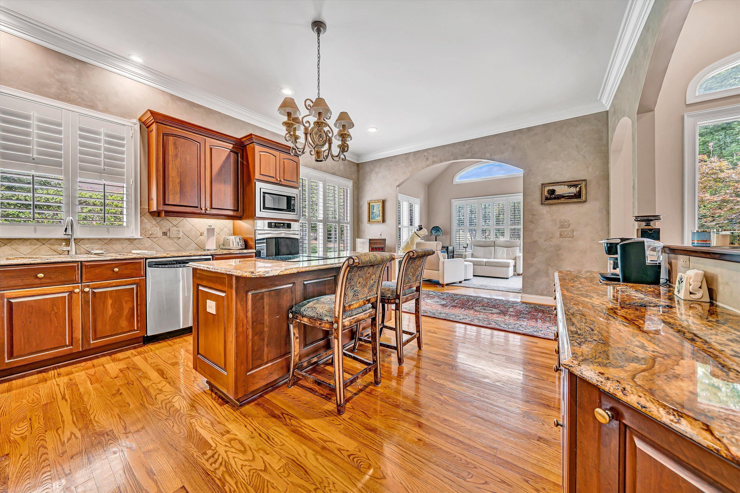 3129 Hidden Oak Road Southwest Roanoke, VA 24018 - Photo 12 of 50 Kitchen