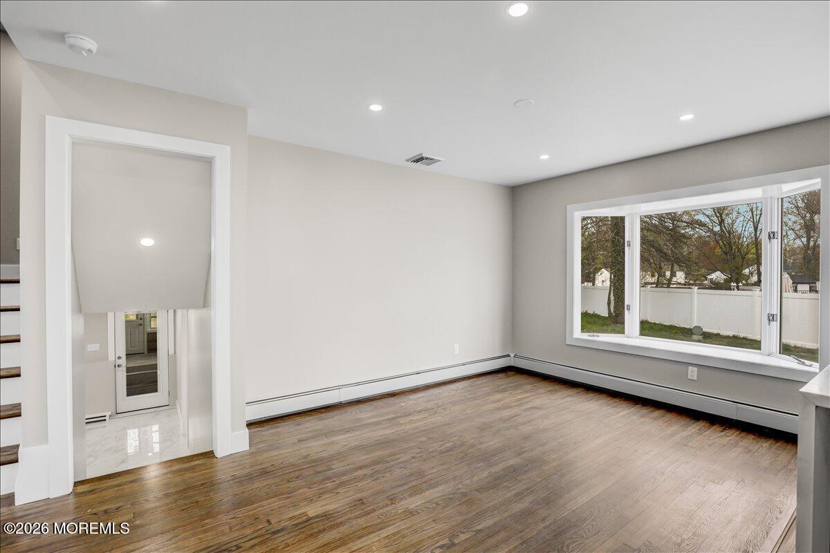 3 Roberta Drive Middletown, NJ 07748 - Photo 14 of 42 15-Dining Room