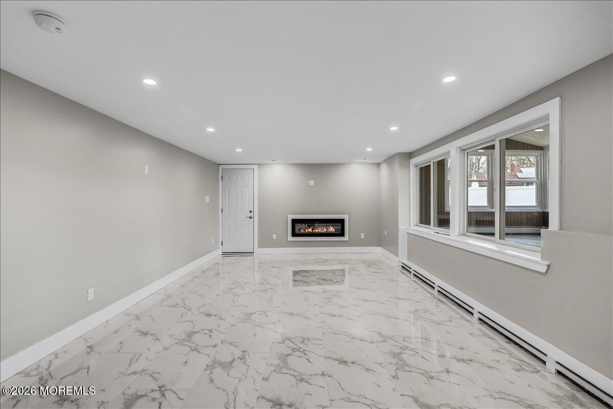 3 Roberta Drive Middletown, NJ 07748 - Photo 21 of 42 22-Living Room