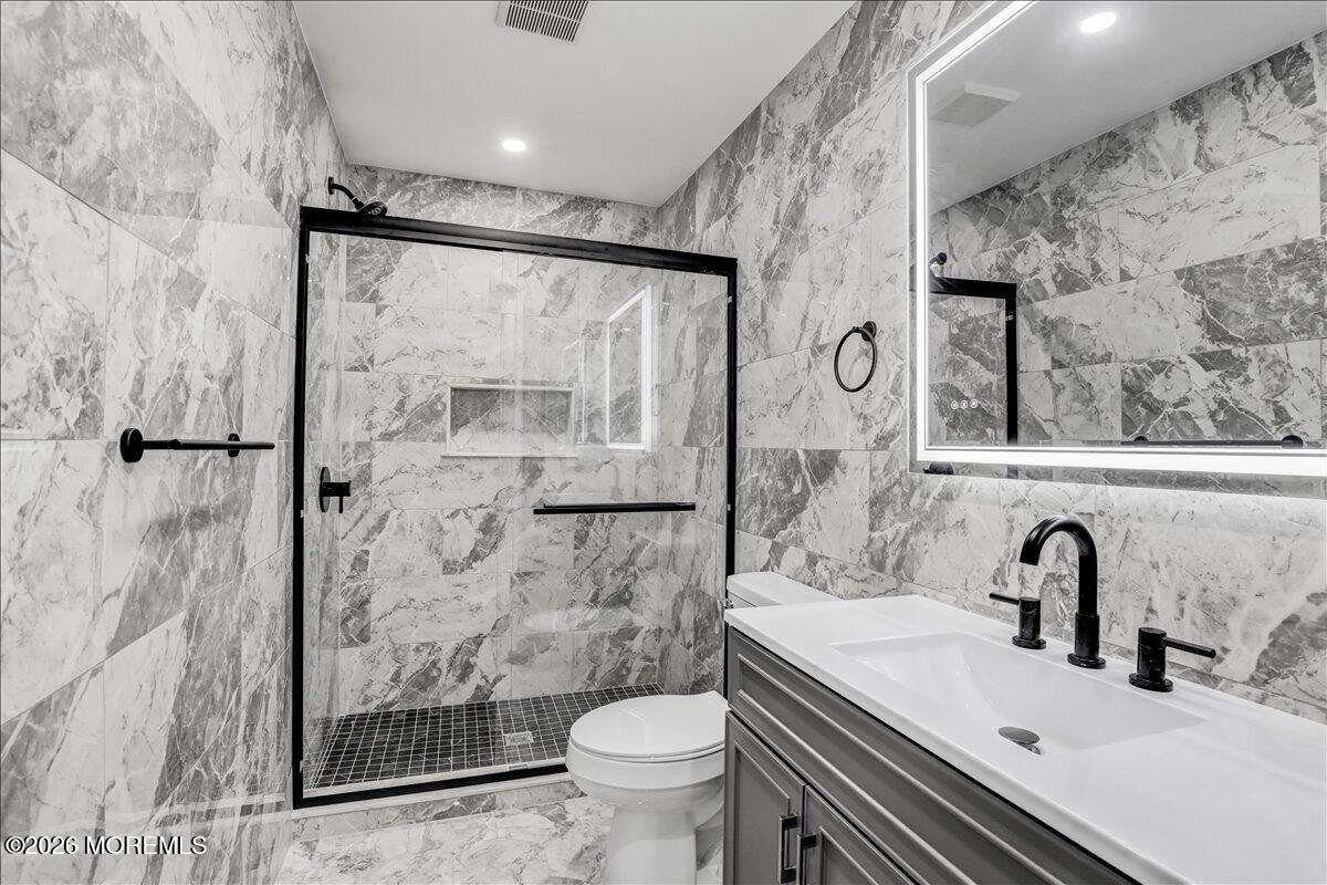 3 Roberta Drive Middletown, NJ 07748 - Photo 29 of 42 30-Bathroom