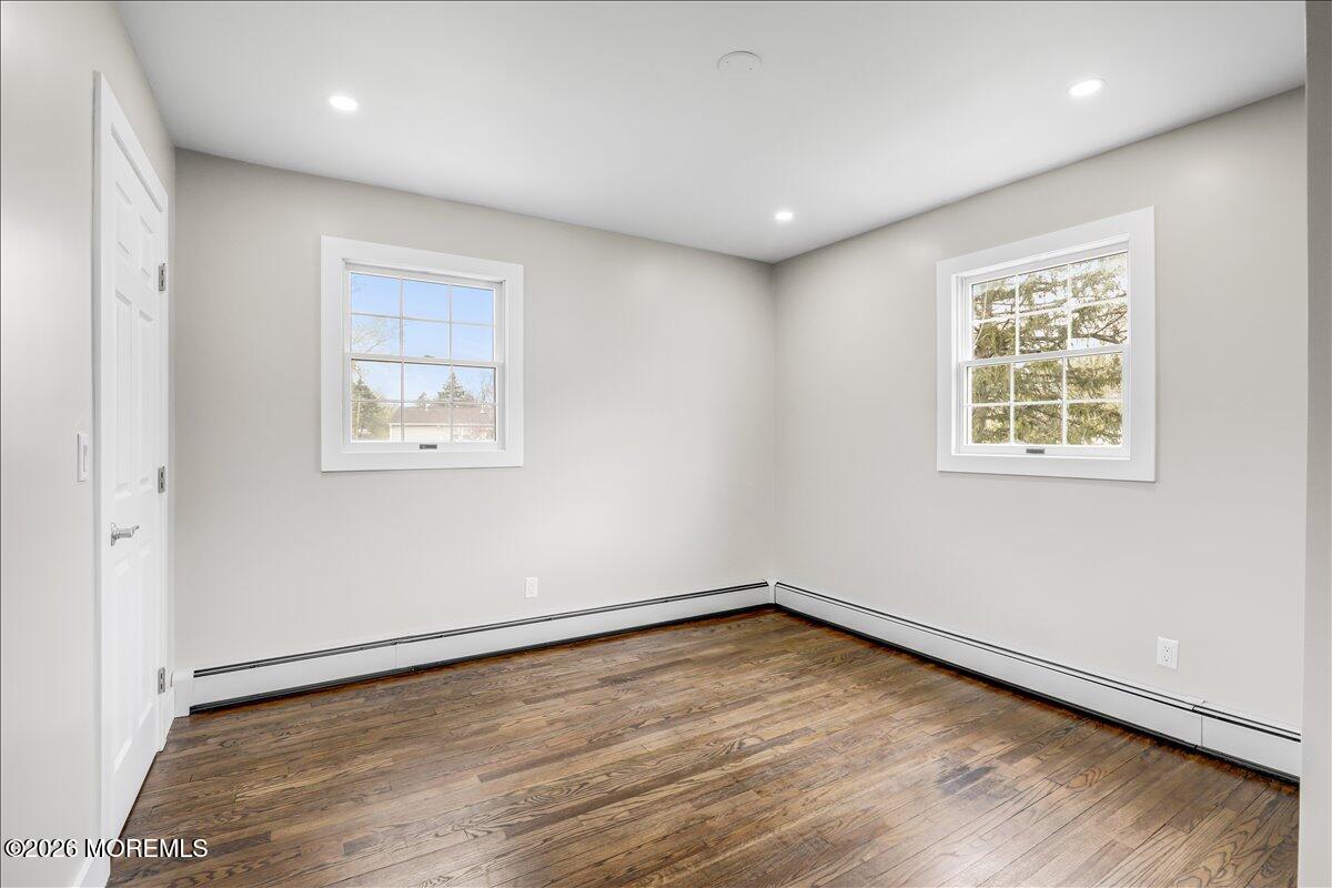 3 Roberta Drive Middletown, NJ 07748 - Photo 31 of 42 32-Bedroom