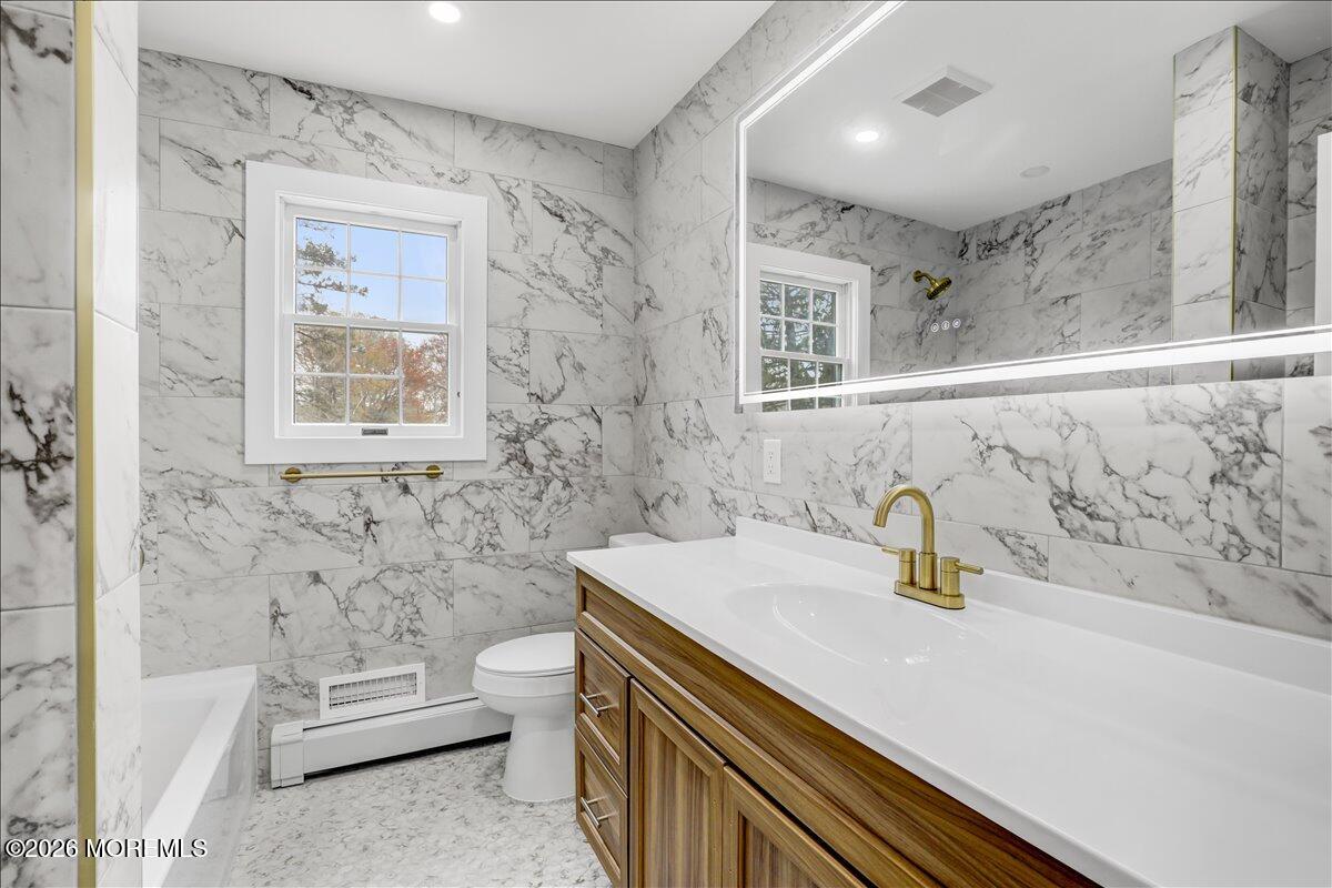 3 Roberta Drive Middletown, NJ 07748 - Photo 32 of 42 33-Bathroom