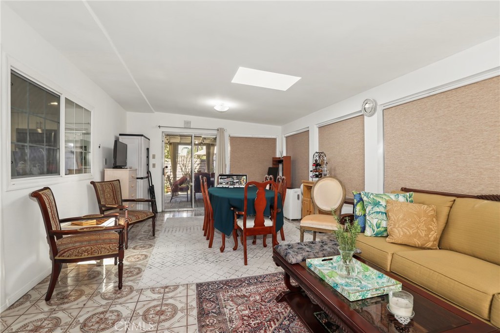 20604 Lemmer Street Chatsworth, CA 91311 - Photo 22 of 48 Gallery Image 22
