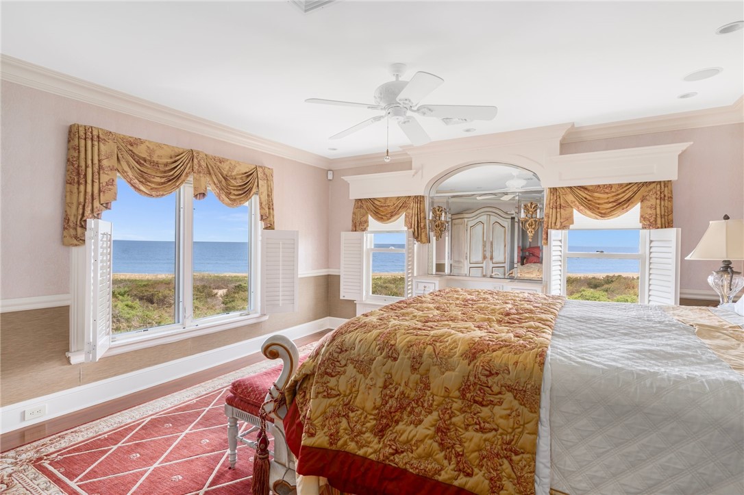 8 Manatuck Avenue Westerly, RI 02891 - Photo 20 of 41