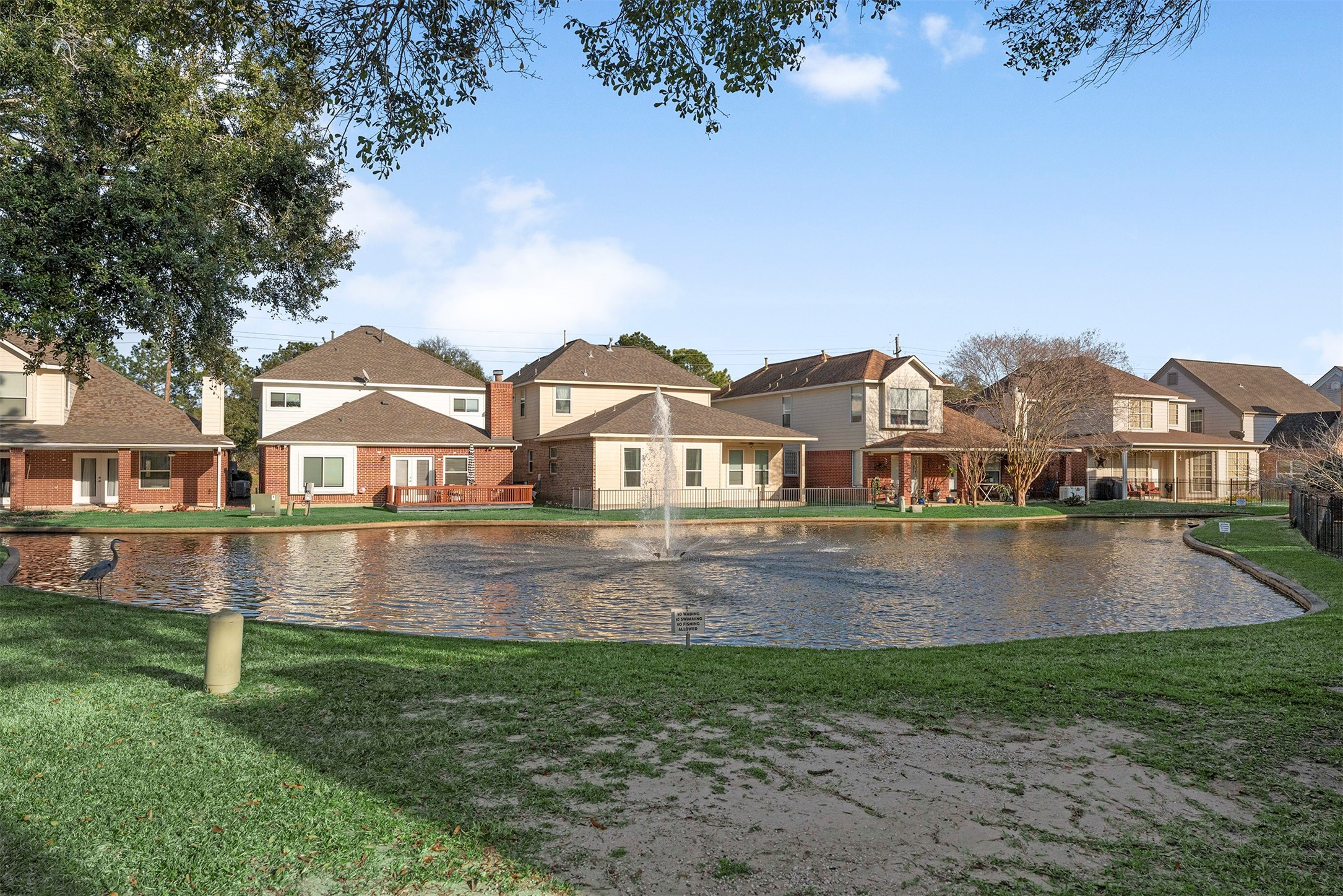 7671 Ameswood Road Houston, TX 77095 - Photo 2 of 43