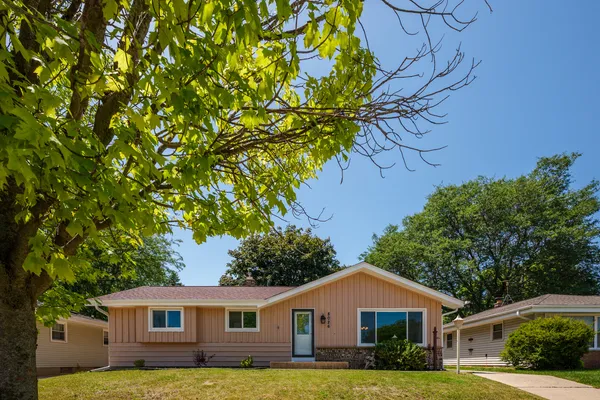 $329,900 | 8026 50th Avenue, Kenosha, WI 53142