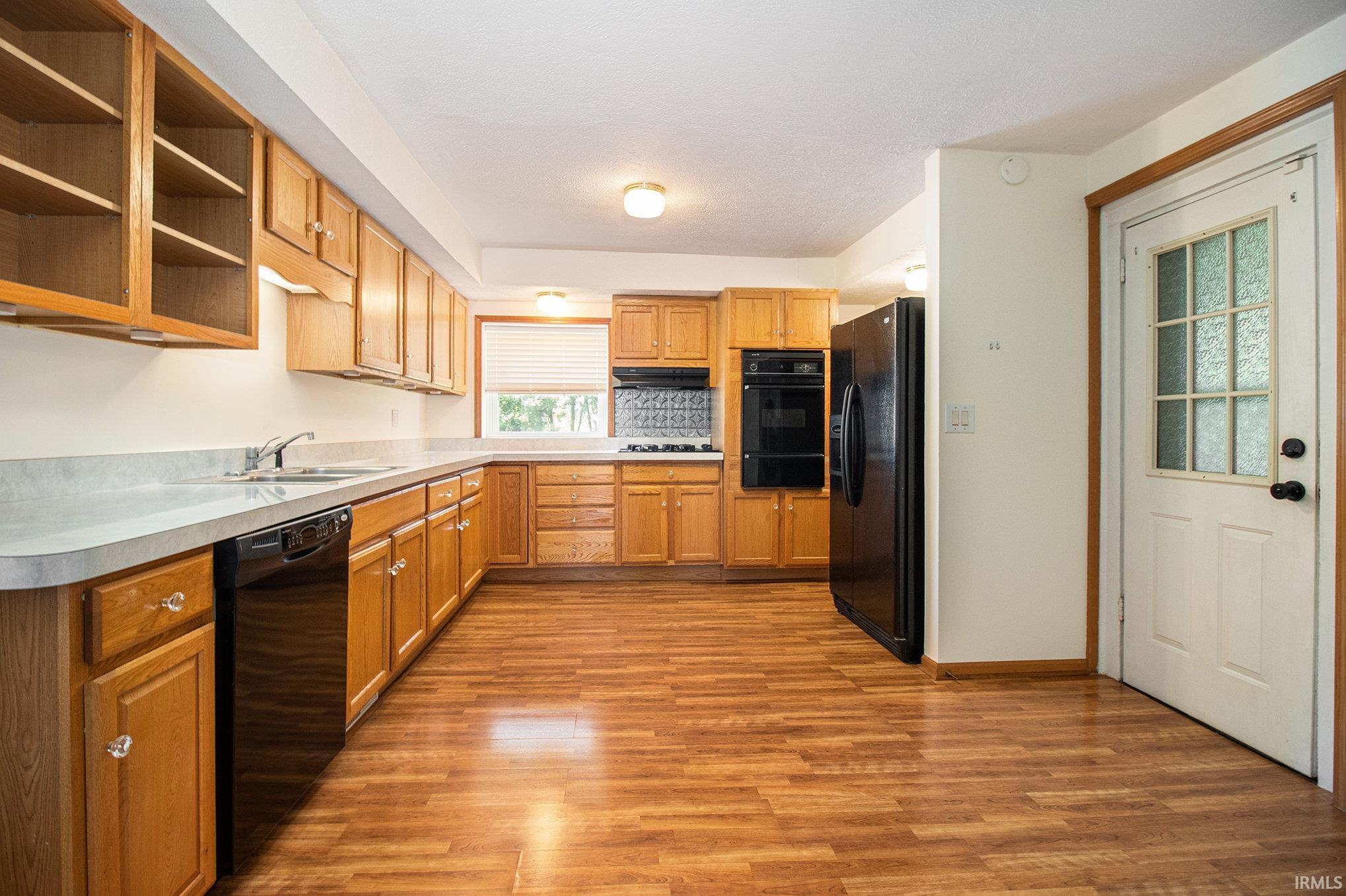 10234 Edison Road Osceola, IN 46561 - Photo 11 of 31 Gallery Image 11