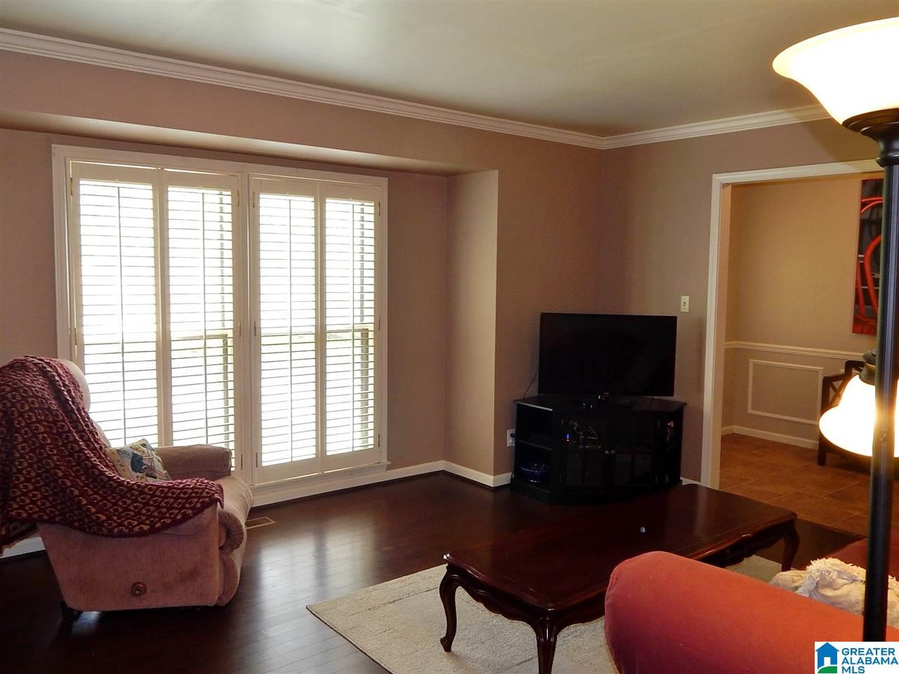 2224 Blue Ridge Boulevard Birmingham, AL 35226 - Photo 9 of 50