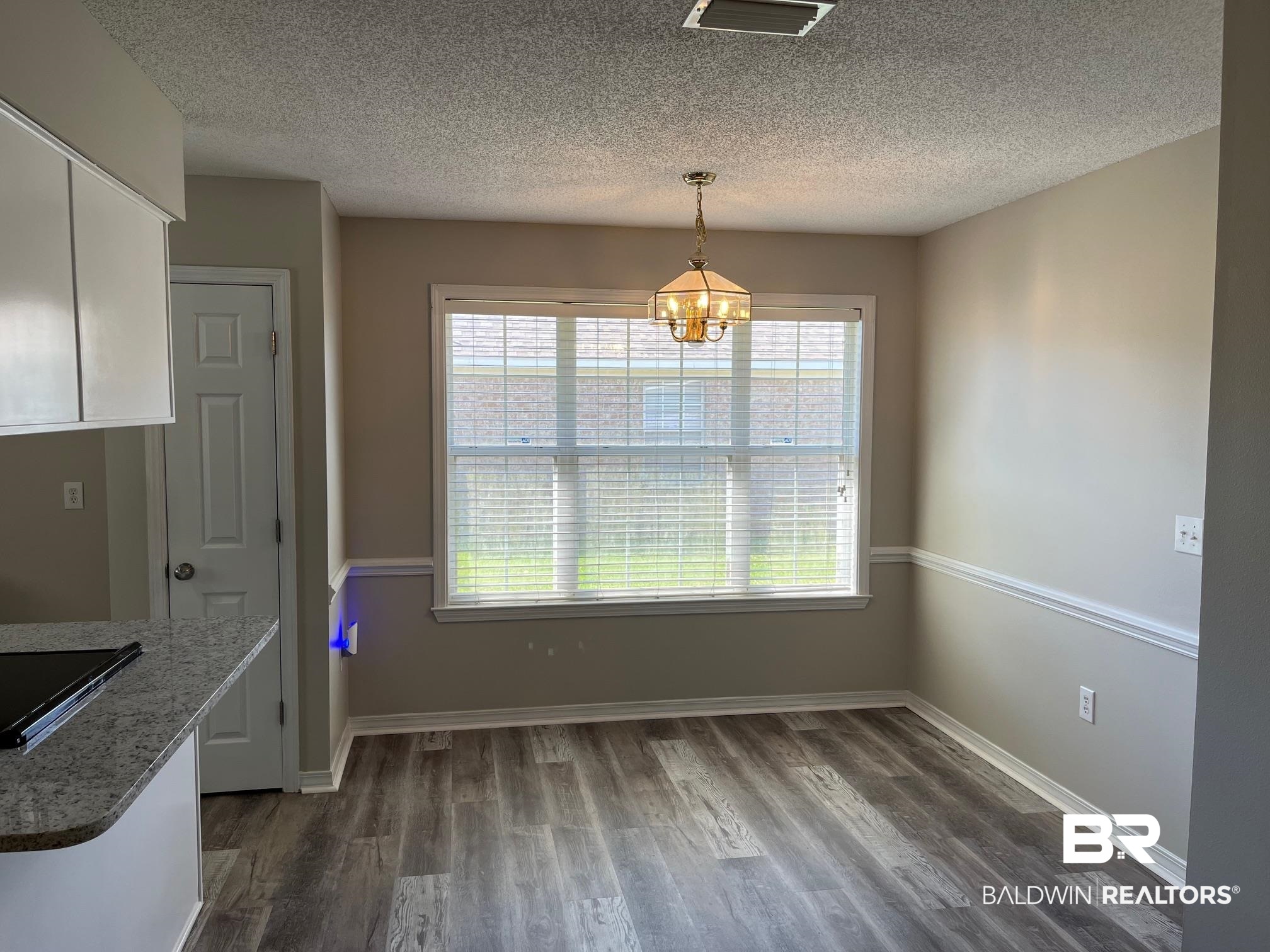 422 Meadow Lane Foley, AL 36535 - Photo 9 of 34 Dining Room