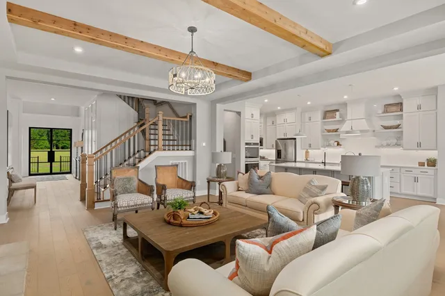 $1,899,990 | 5508 Jenbreck Lane, Arrington, TN 37014