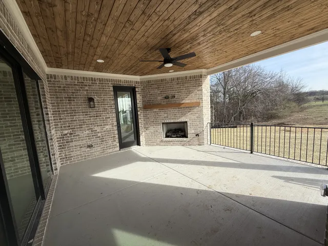 $1,899,990 | 5508 Jenbreck Lane, Arrington, TN 37014