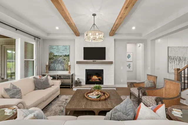 $1,899,990 | 5508 Jenbreck Lane, Arrington, TN 37014