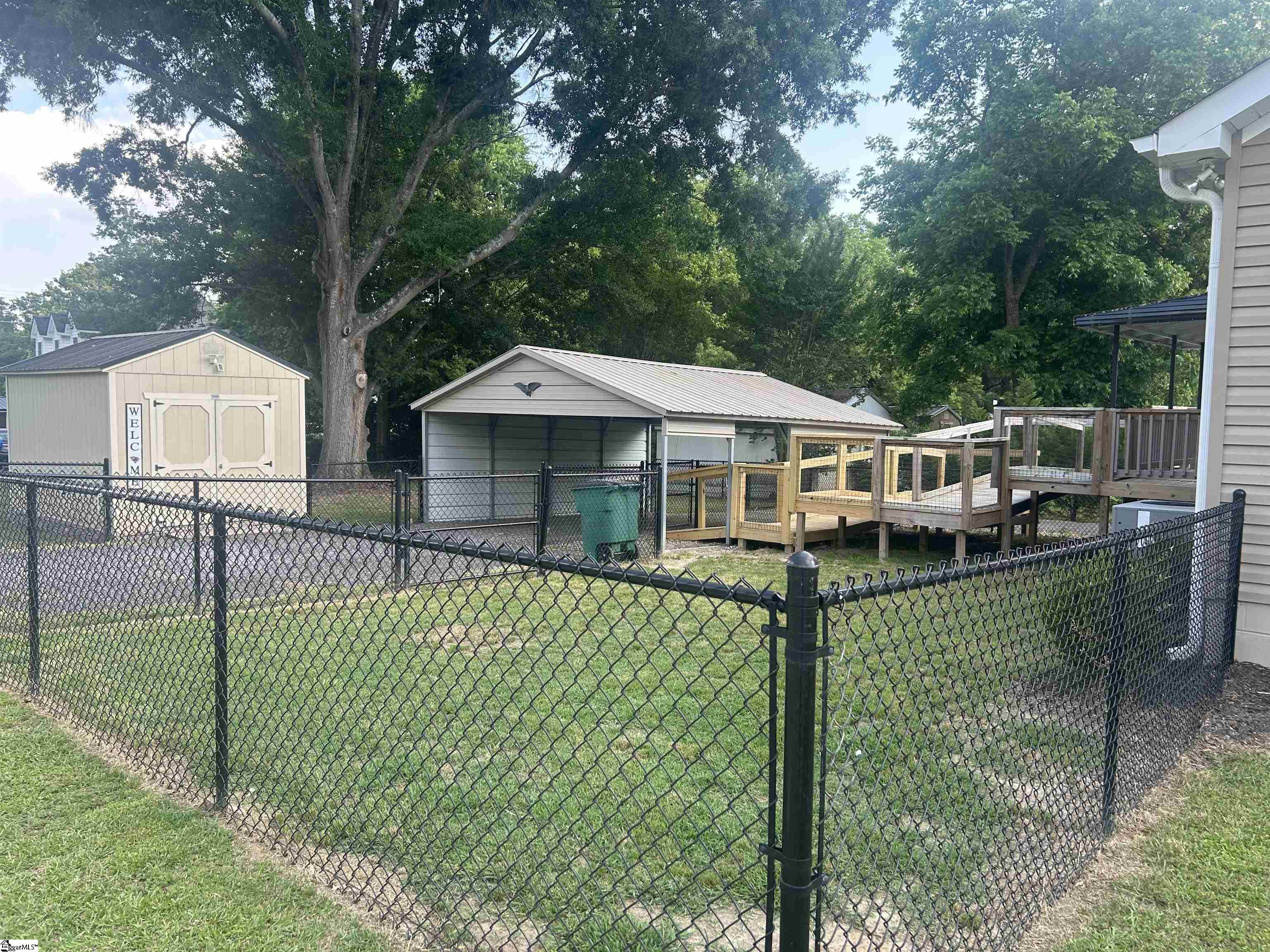 306 Shands Street Clinton, SC 29325 - Photo 39 of 41