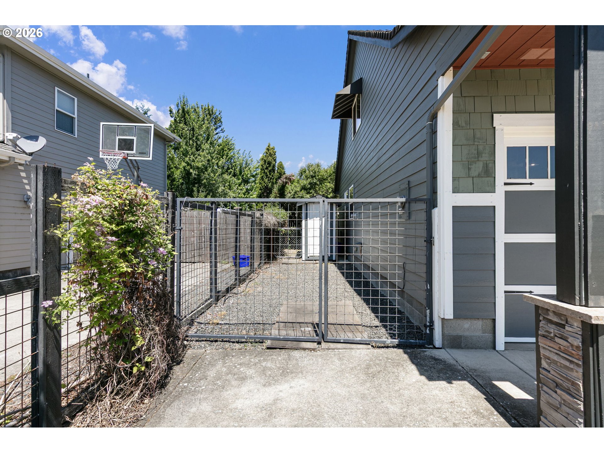 962 T Street Springfield, OR 97477 - Photo 40 of 48