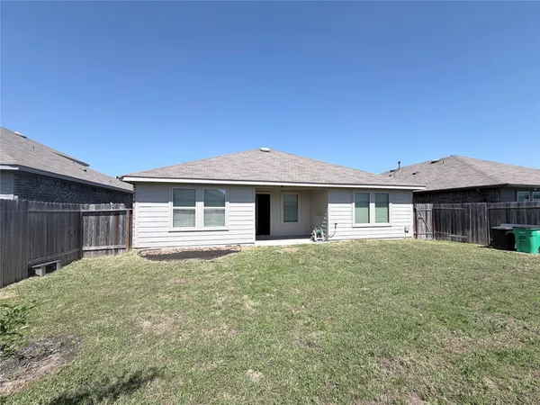 $2,000 | 21519 Victoria Harbor Drive, Katy, TX 77449
