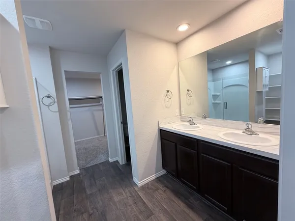 $2,000 | 21519 Victoria Harbor Drive, Katy, TX 77449