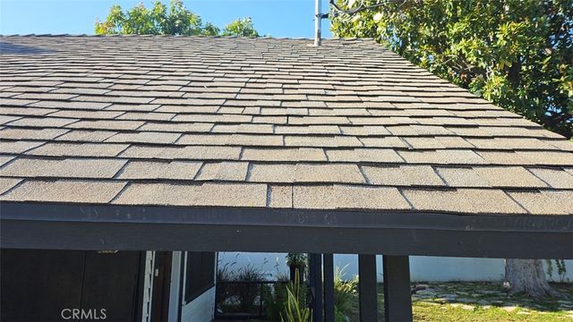 a view of a terrace with sky view