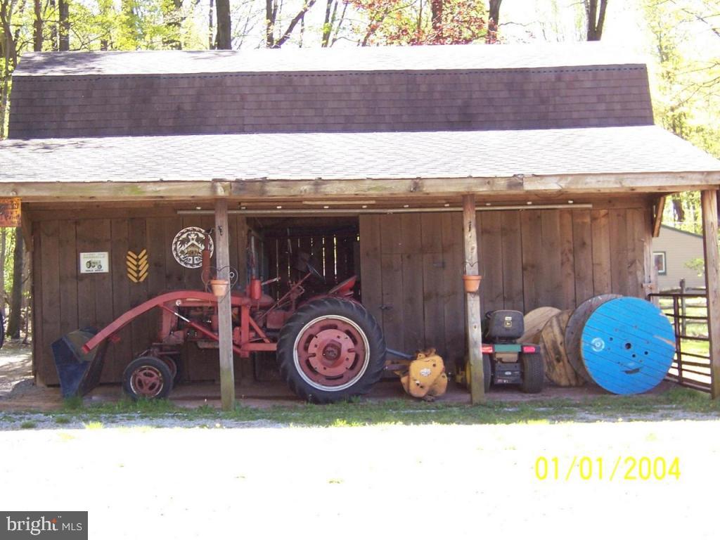 359 Long Road Myerstown, PA 17067 - Photo 5 of 20 Gallery Image 5