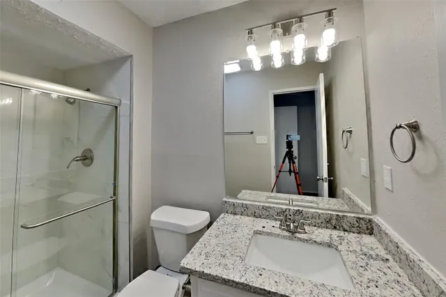 $2,475 | 917 Stone Trail Drive, Plano, TX 75023