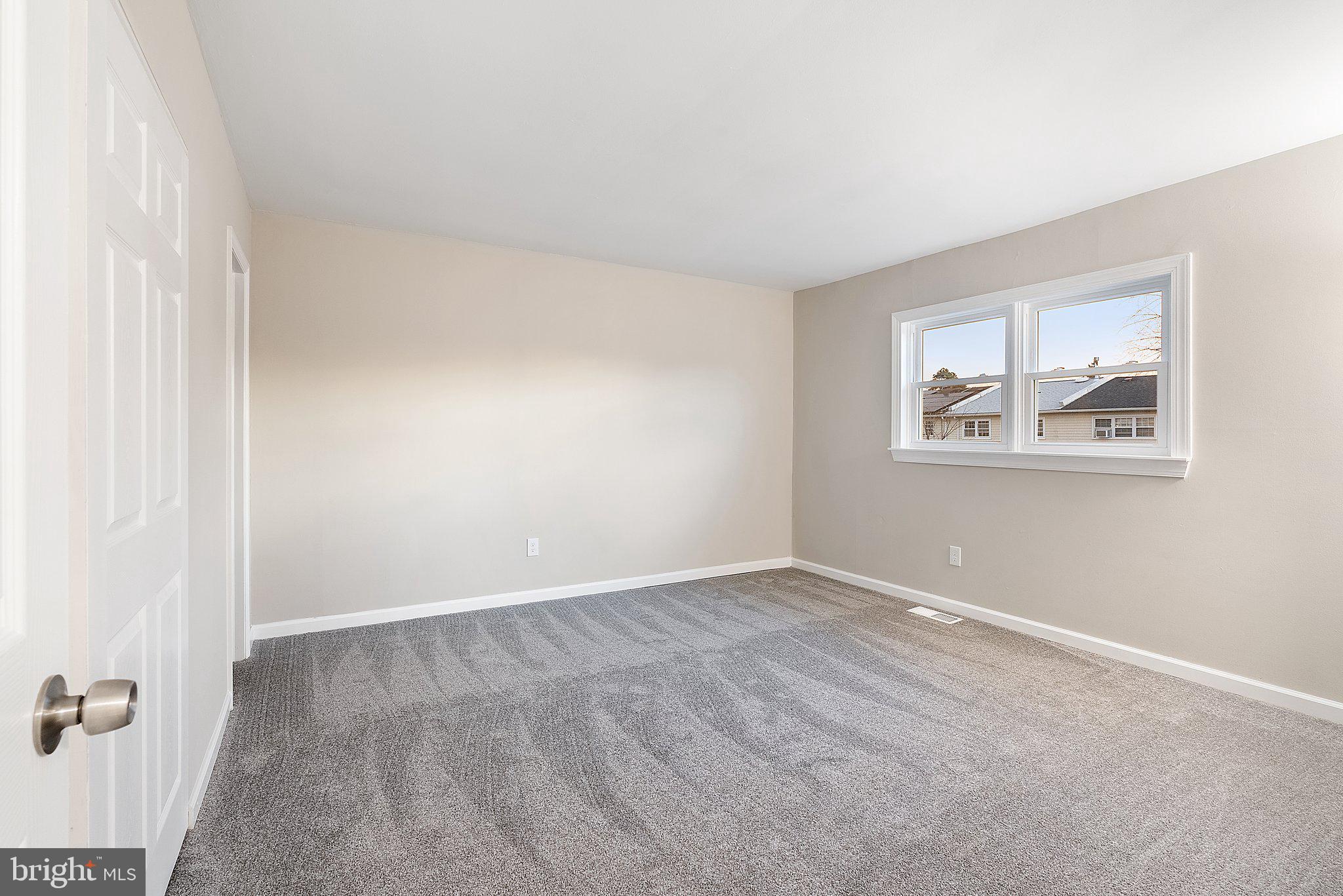 82 Colonial Square Drive Lindenwold, NJ 08021 - Photo 19 of 24 Gallery Image 19