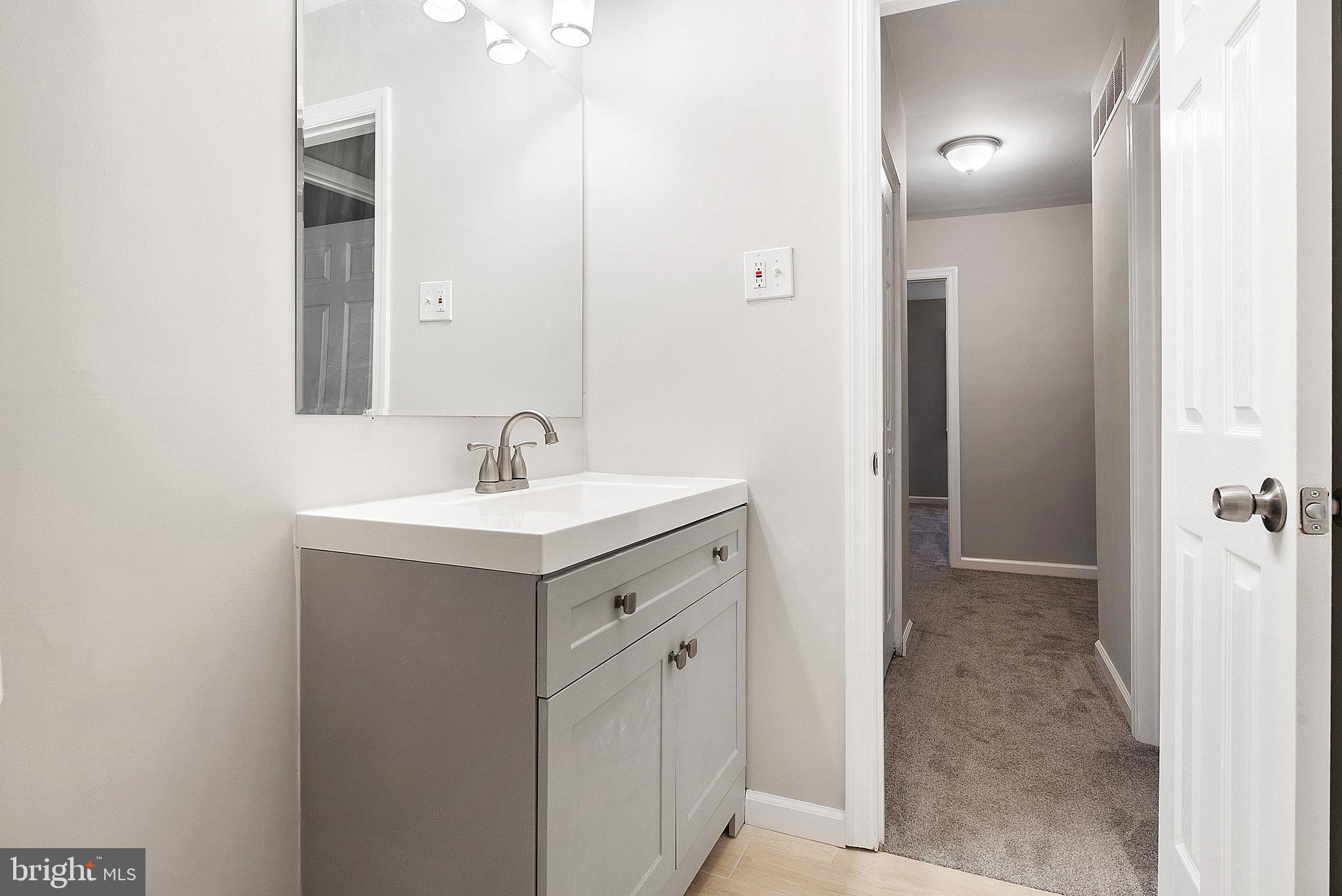 82 Colonial Square Drive Lindenwold, NJ 08021 - Photo 23 of 24 Gallery Image 23