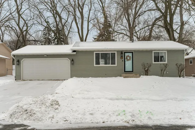$309,900 | 3740 8th Street Northwest, Rochester, MN 55901