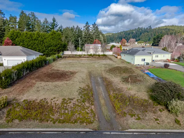 $169,000 | 1195 Elizabeth Barcus Way, Fortuna, CA 95540