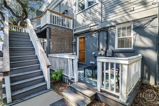 $475,000 | 121 West Park Avenue, Unit 1, Savannah, GA 31401