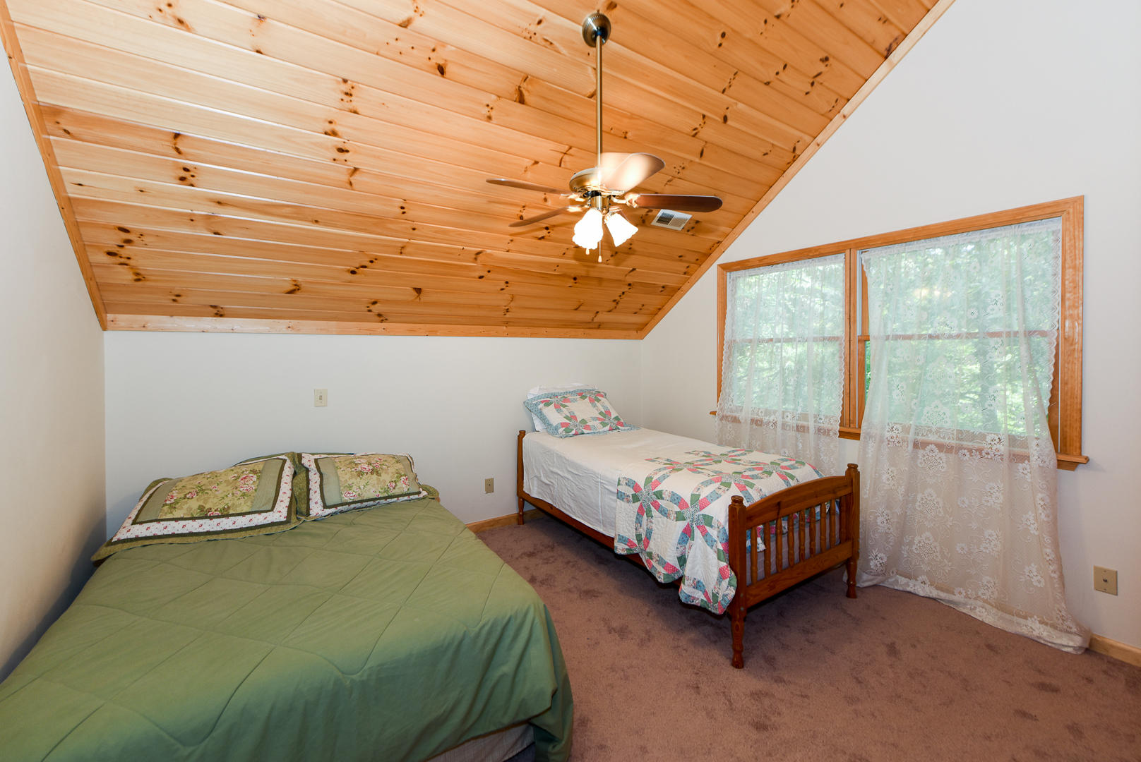 448 Laurel Valley Road Townsend, TN 37882 - Photo 21 of 35 DSC_3200