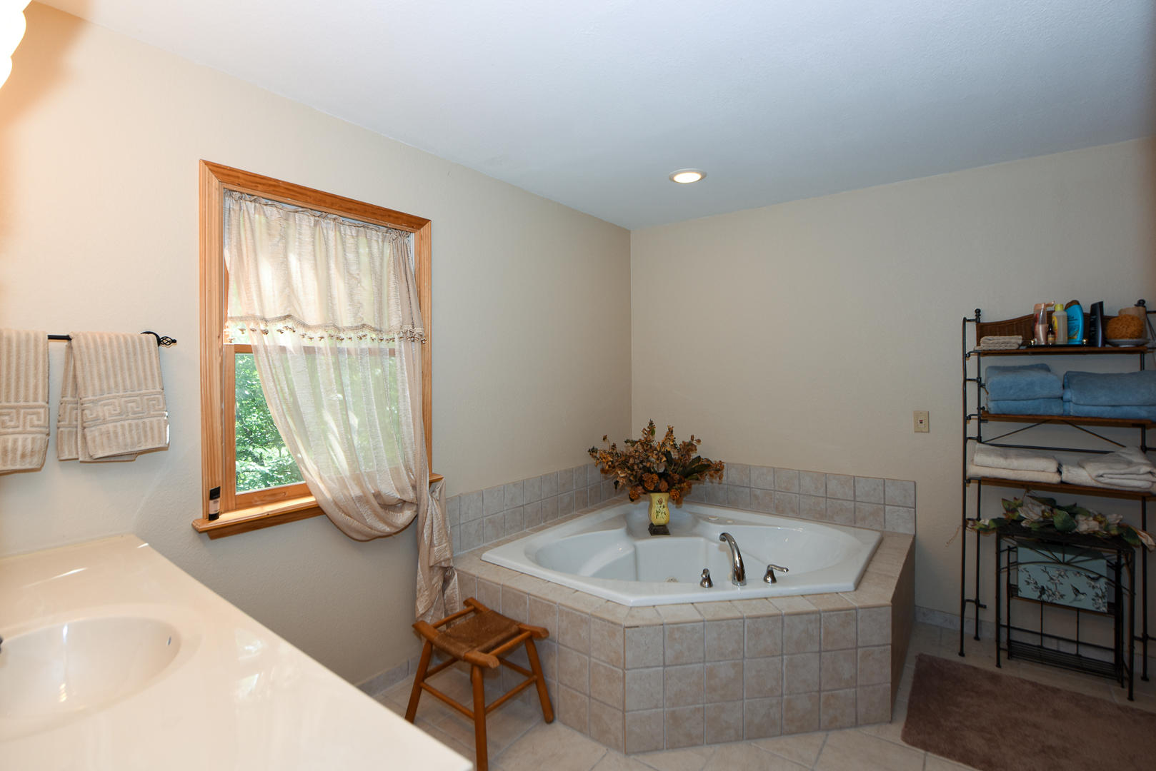 448 Laurel Valley Road Townsend, TN 37882 - Photo 27 of 35 DSC_3179