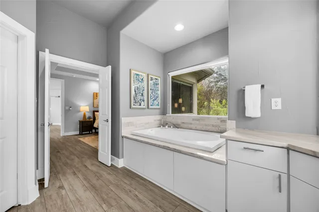 $1,175,000 | 2800 Waymaker Way, Unit 36, Austin, TX 78746