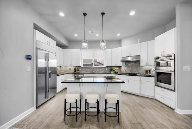 $1,175,000 | 2800 Waymaker Way, Unit 36, Austin, TX 78746