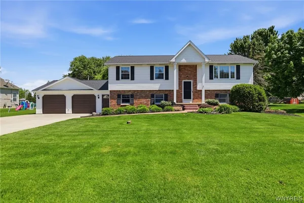 $334,900 | 1113 Virginia Drive, Alden, NY 14004