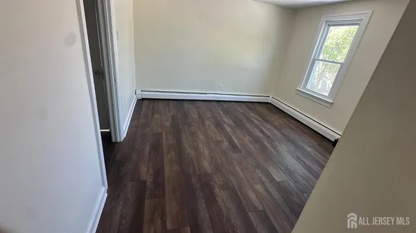 $1,550 | 127 Bentley Avenue, Hamilton, NJ 08619
