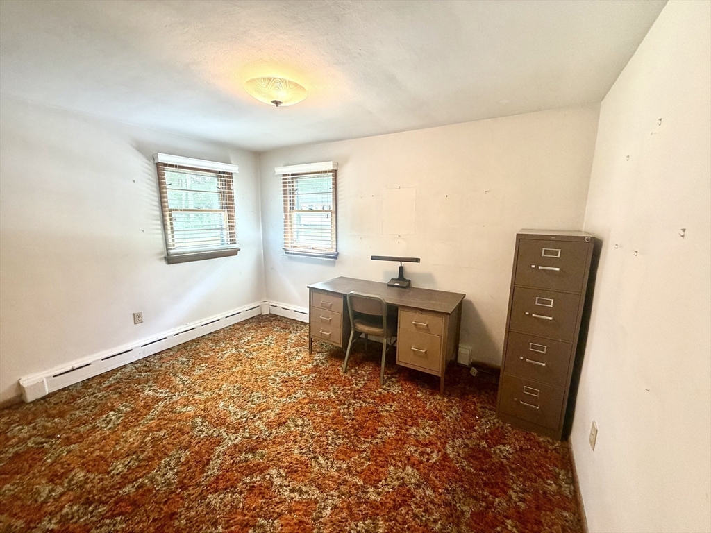 817 Somers Road East Longmeadow, MA 01028 - Photo 26 of 34
