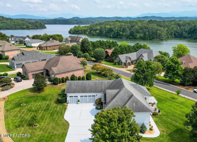$949,000 | 125 Eladi Trail, Vonore, TN 37885